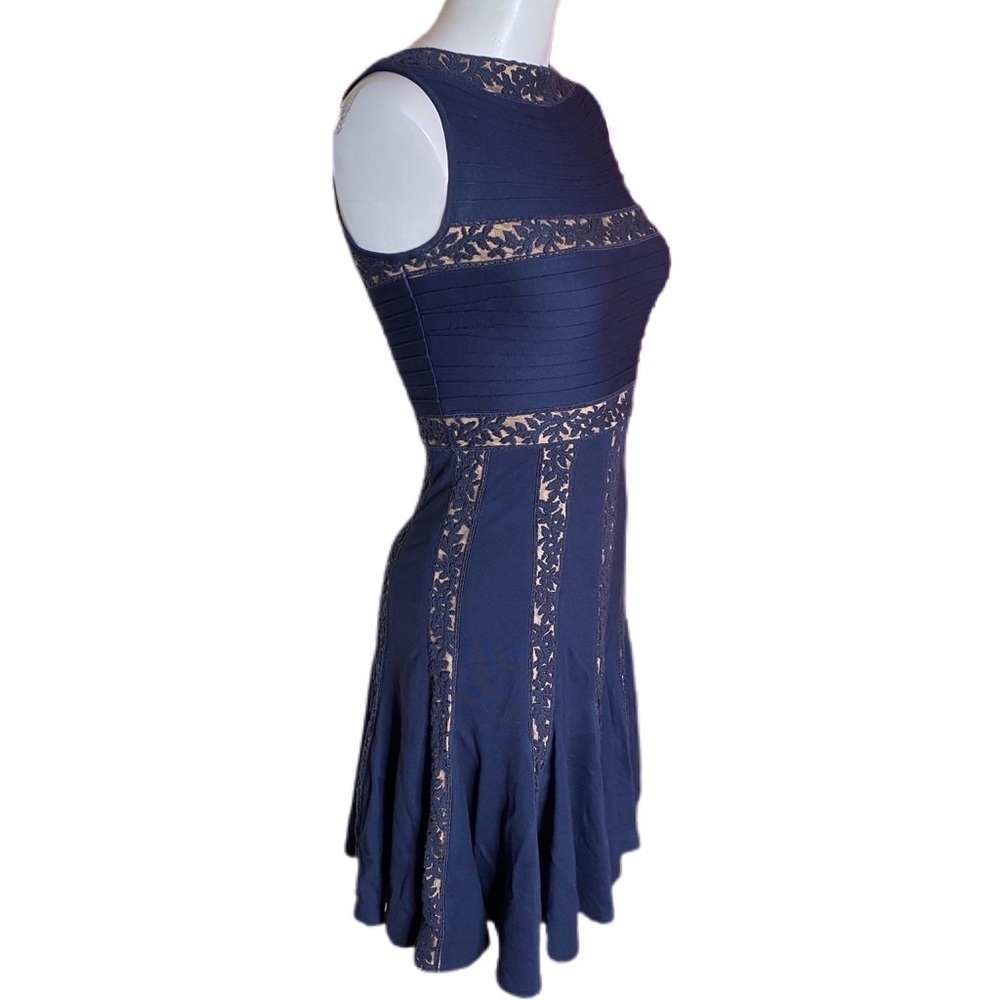 Tadashi Shoji Pintuck Jersey & Lace Dress Navy Size XS P